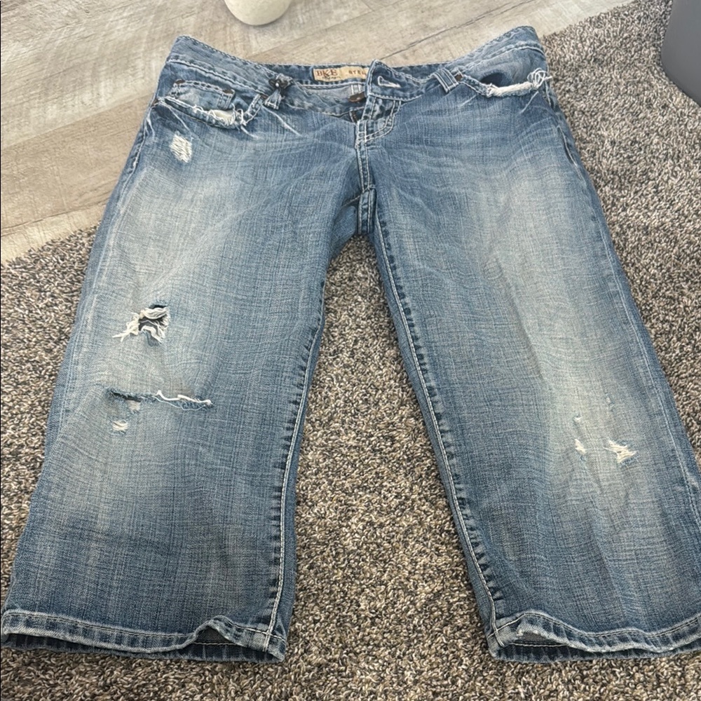 BKE capris size 28